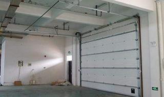 玻璃推拉门和铝合金电动卷帘门价格各多少 卷帘门多少钱一平方